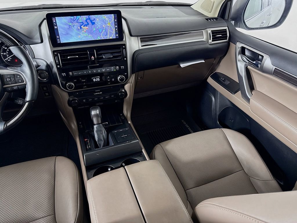 Used 2023 Lexus GX 460 Luxury image 25
