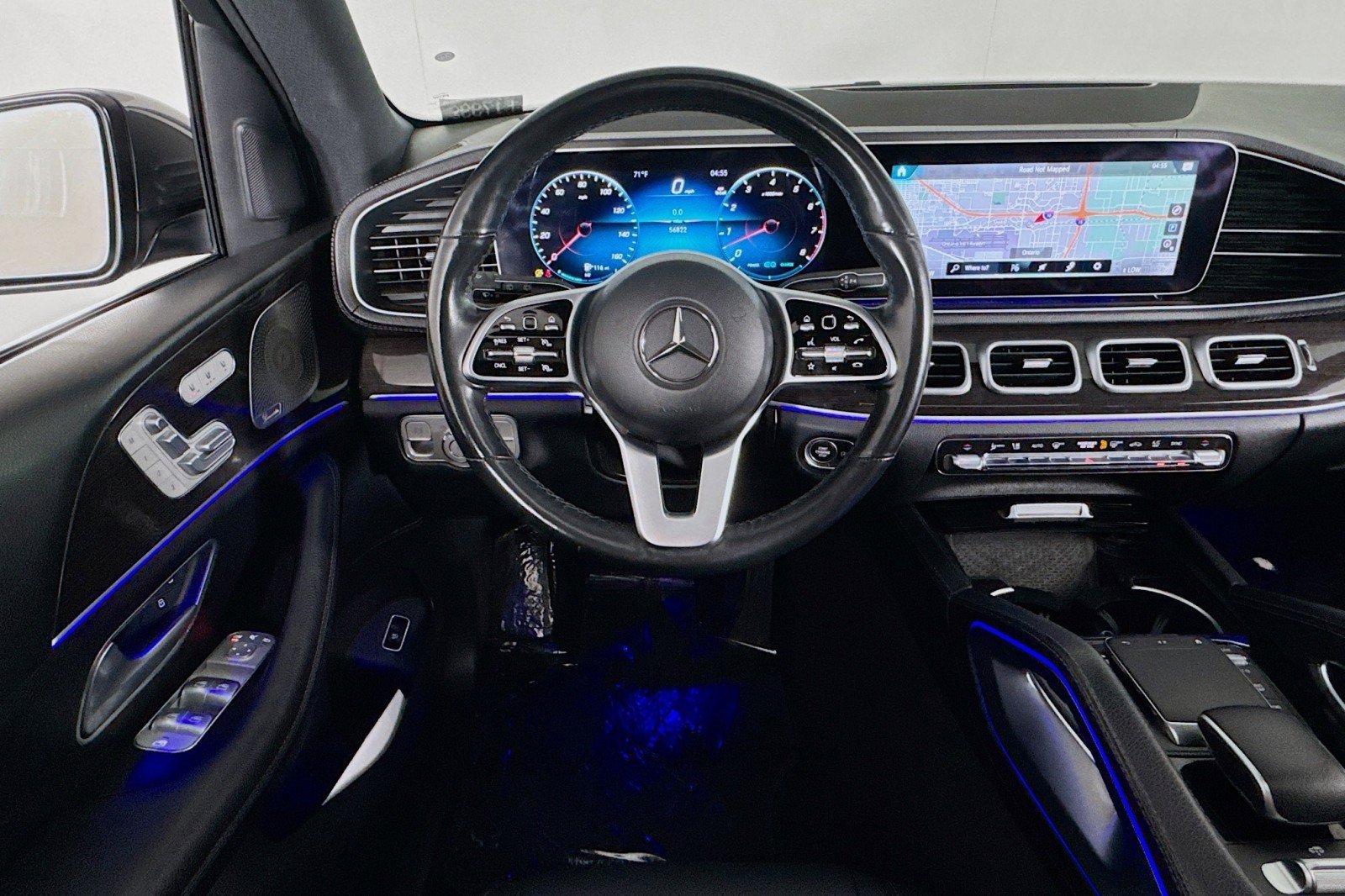 Used 2023 Mercedes-Benz GLS 450 4MATIC image 4