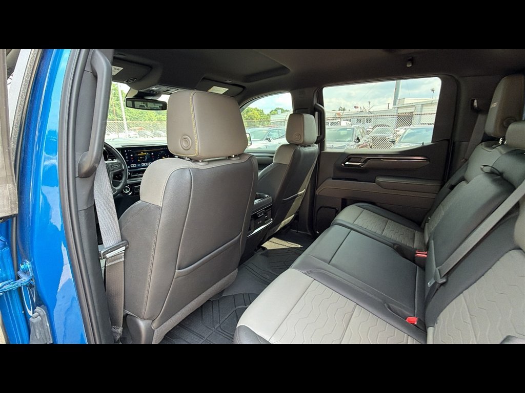 Used 2022 Chevrolet Silverado 1500 ZR2 AWD/4WD image 24