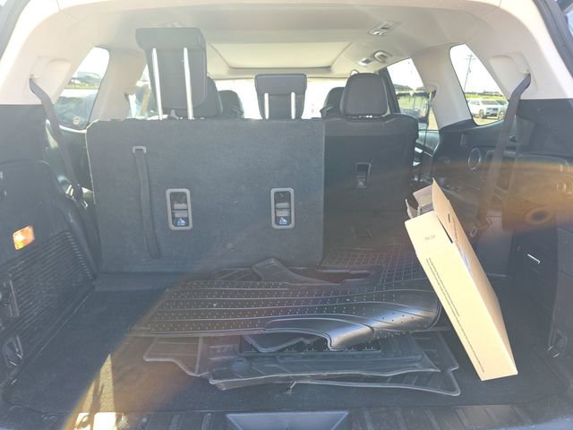 Used 2023 Subaru Ascent Limited w/ Technology Package image 14