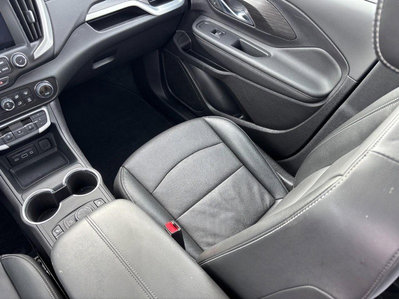 Certified 2024 GMC Terrain SLT w/ Elevation Edition image 14