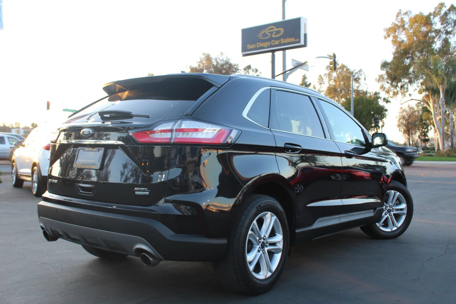 Used 2020 Ford Edge SEL AWD/4WD image 5