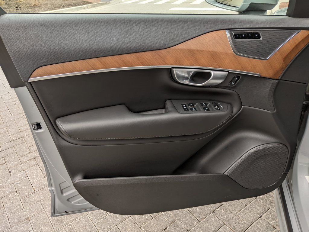 Certified 2024 Volvo XC90 T8 Plus w/ Protection Package Premier image 9