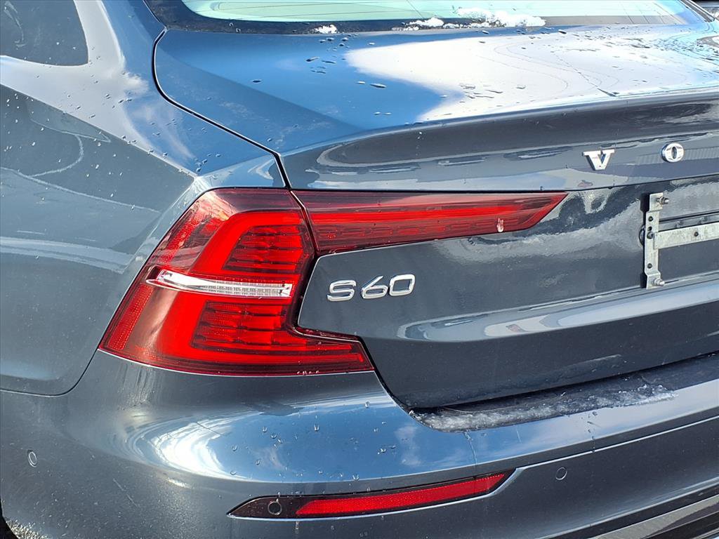Used 2024 Volvo S60 B5 Plus image 48