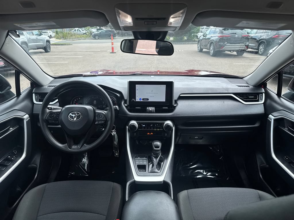 Used 2024 Toyota RAV4 LE AWD/4WD image 11