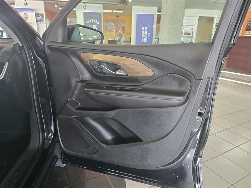Used 2019 GMC Terrain SLE image 12