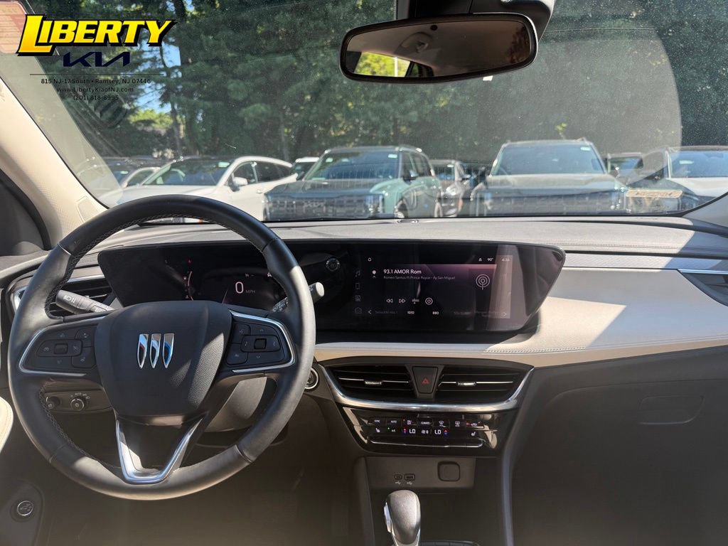 Used 2024 Buick Encore GX Avenir w/ Avenir Convenience Package AWD/4WD image 12
