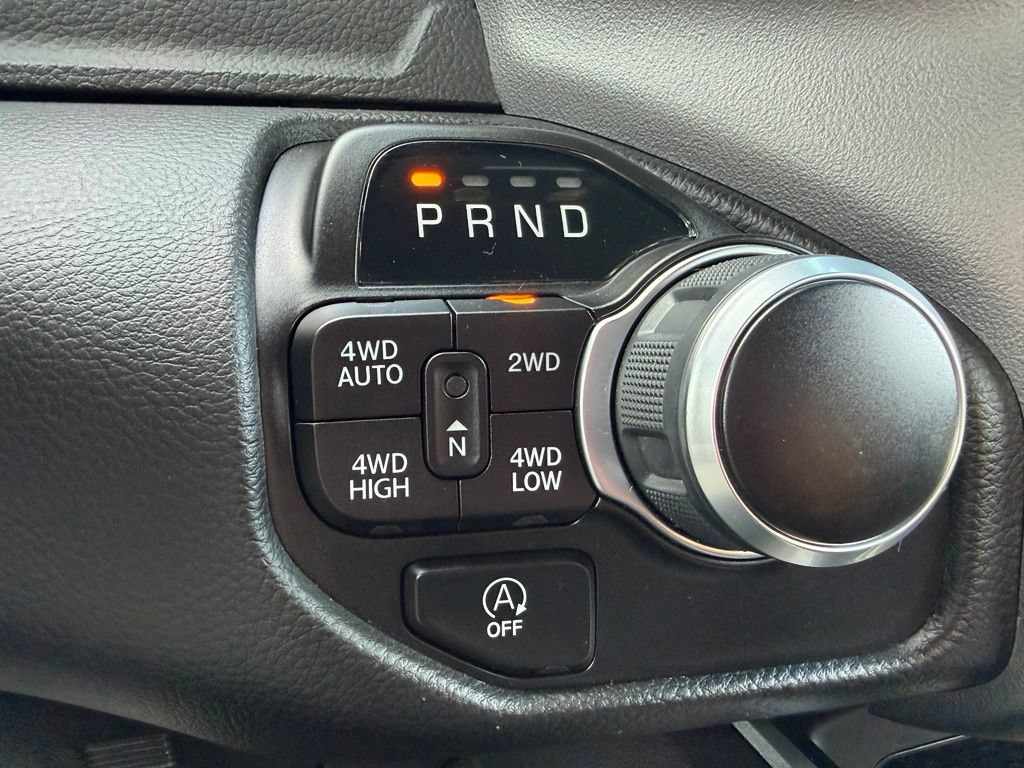 Used 2023 RAM 1500 Big Horn AWD/4WD image 23