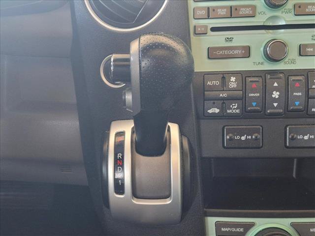 Used 2010 Honda Pilot Touring image 12