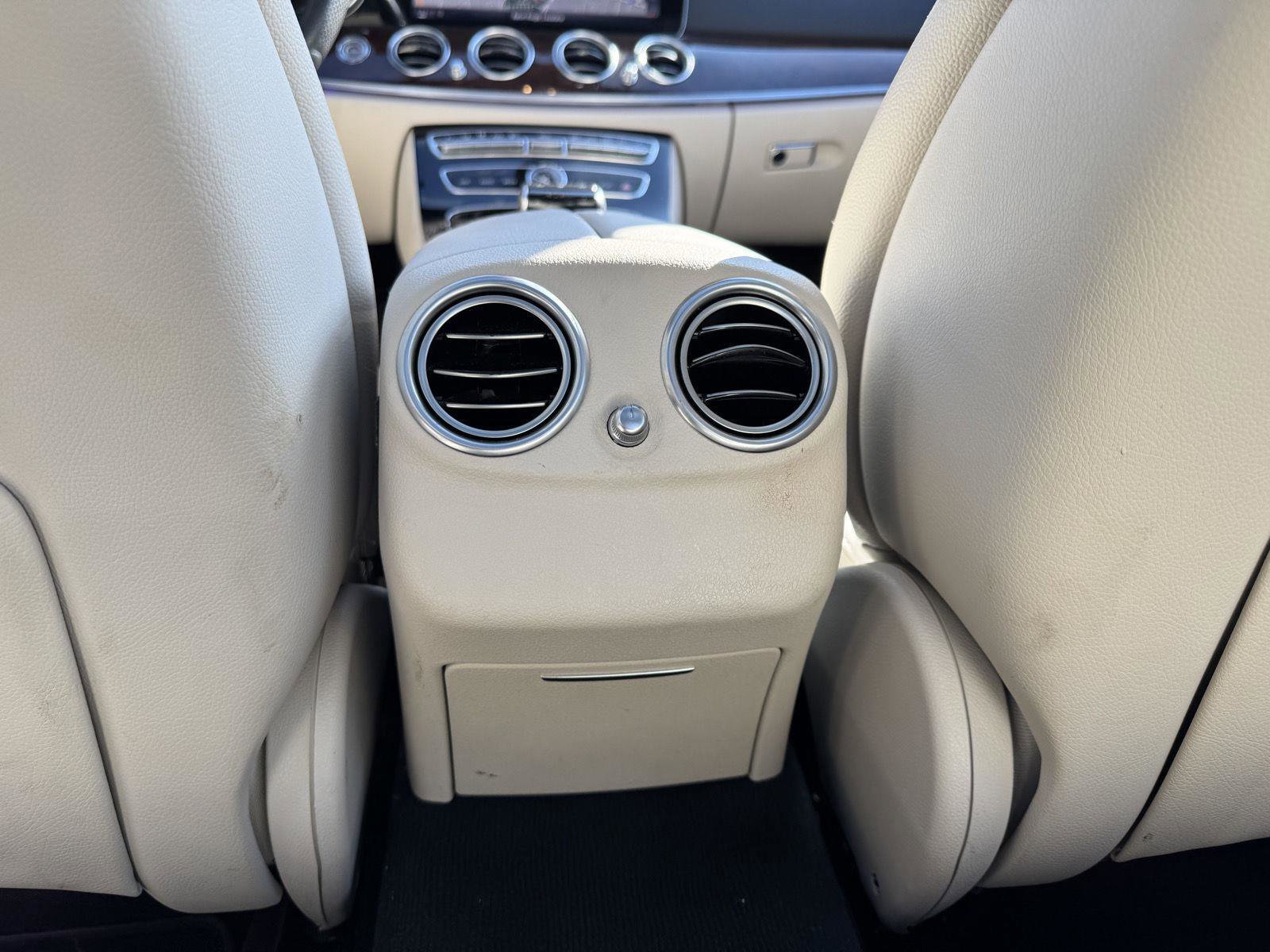 Used 2017 Mercedes-Benz E 300 image 18