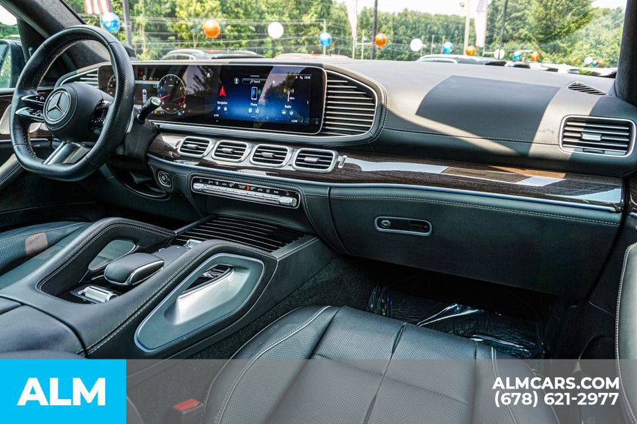 Used 2024 Mercedes-Benz GLS 580 4MATIC w/ Warmth & Comfort Package image 26