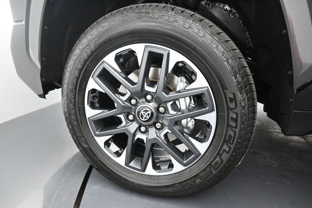 New 2026 Toyota Tundra Limited AWD/4WD image 44