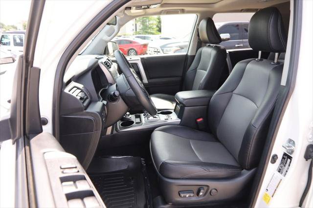 Certified 2022 Toyota 4Runner SR5 Premium w/ Moonroof Package AWD/4WD image 9