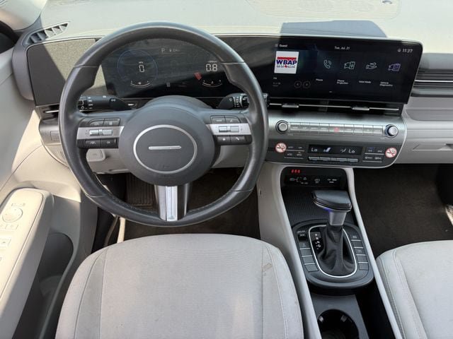 Used 2024 Hyundai Kona SEL AWD/4WD image 11