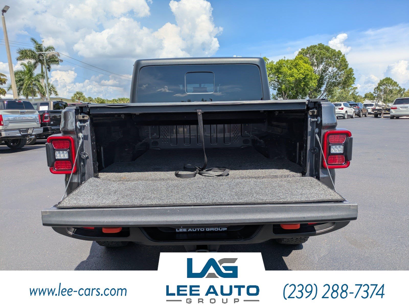 Used 2022 Jeep Gladiator Mojave w/ LED Lighting Group AWD/4WD image 10