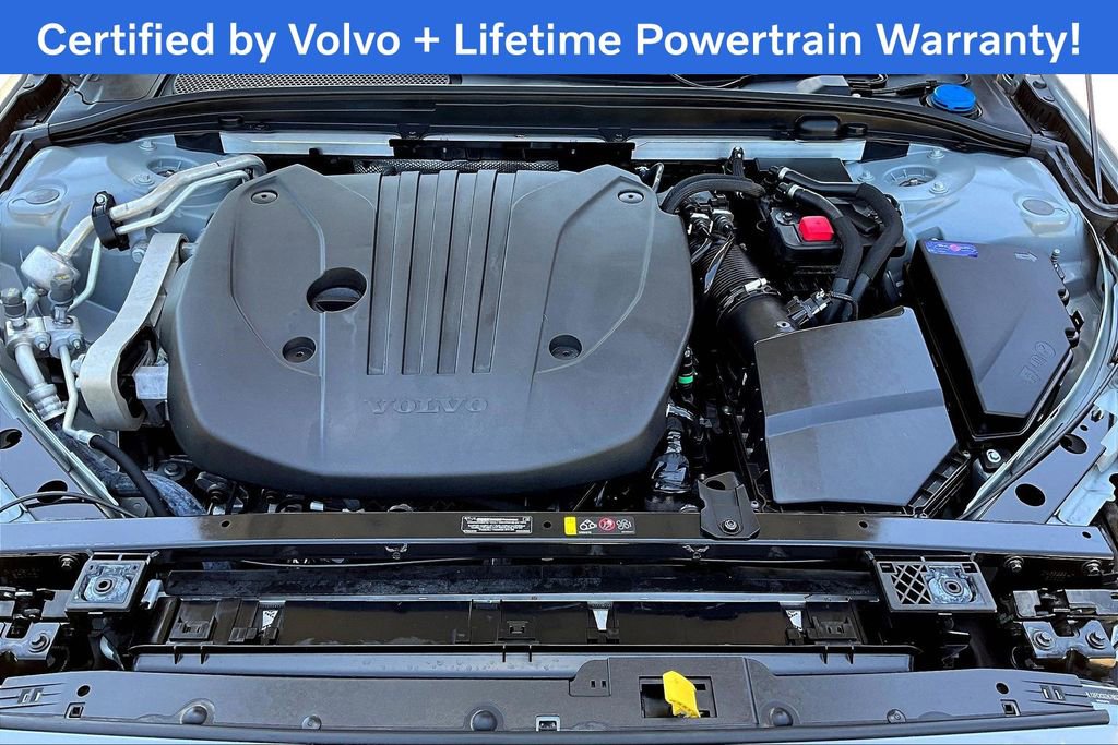 Used 2025 Volvo S60 B5 Plus FWD image 13