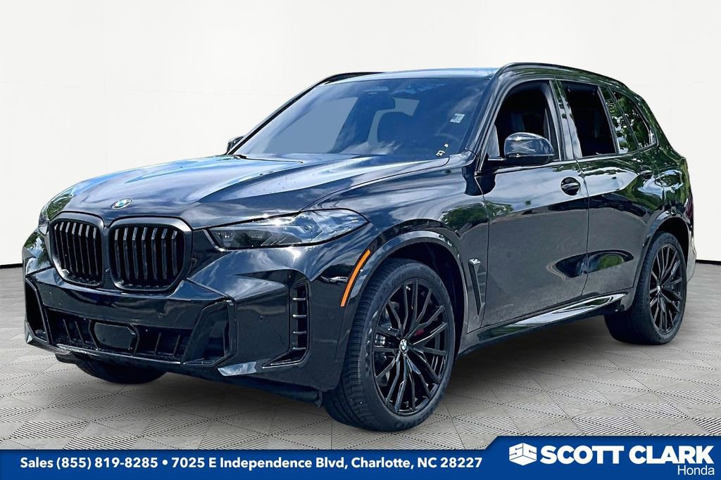 Used 2026 BMW X5 sDrive40i w/ M Sport Package RWD image 3