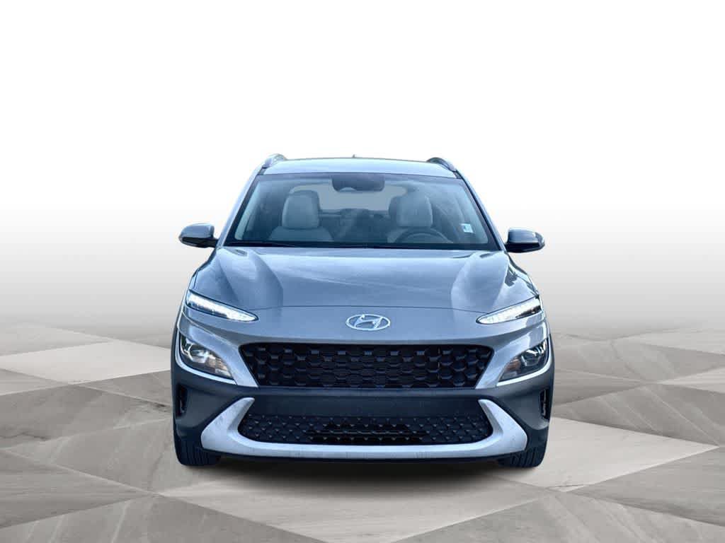 Used 2023 Hyundai Kona SEL FWD image 3