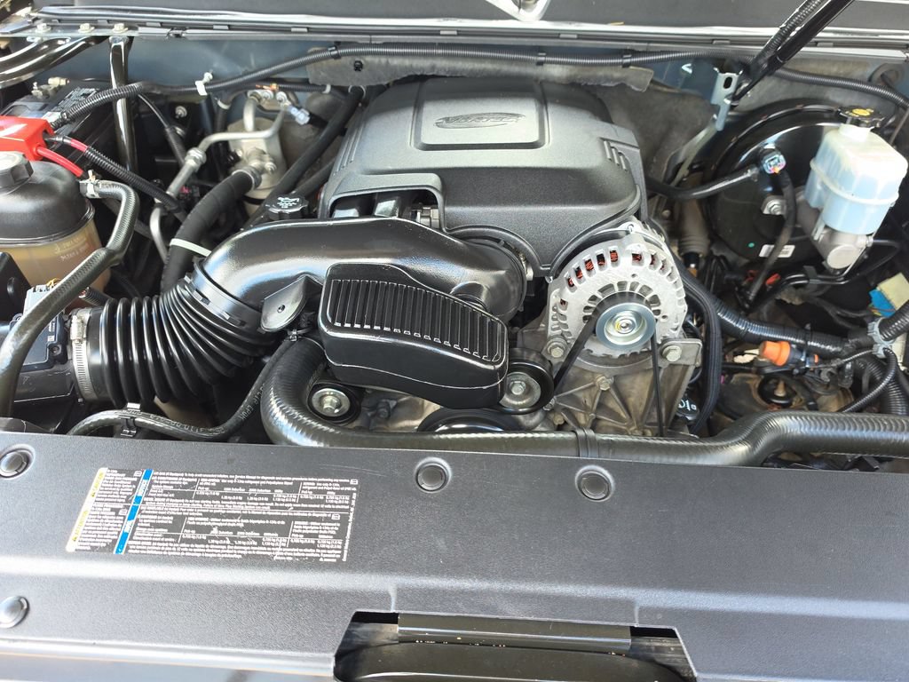 Used 2011 Chevrolet Avalanche LT AWD/4WD image 19