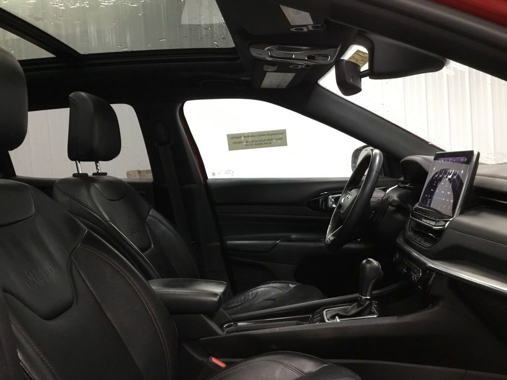 Used 2022 Jeep Compass Limited w/ (RED) Package image 24