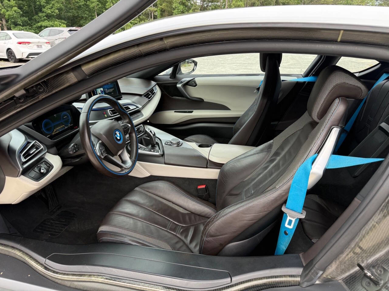 Used 2016 BMW i8 AWD/4WD image 11