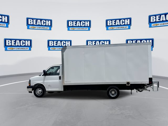 New 2026 Chevrolet Express 4500 w/ Power Convenience Package RWD image 5