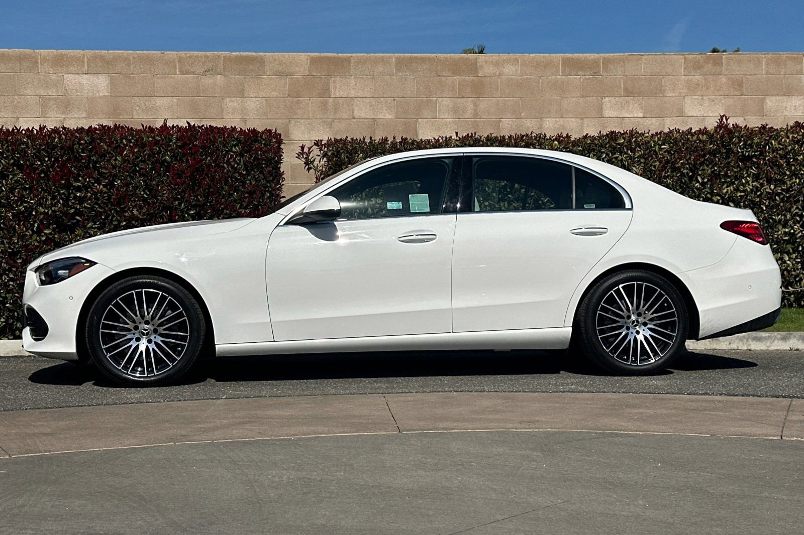 Used 2025 Mercedes-Benz C 300 4MATIC Sedan image 7