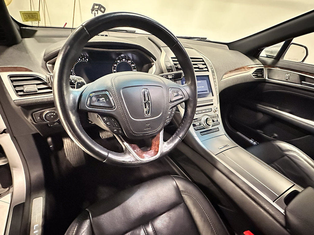 Used 2017 Lincoln MKZ Reserve w/ Technology Package FWD image 21