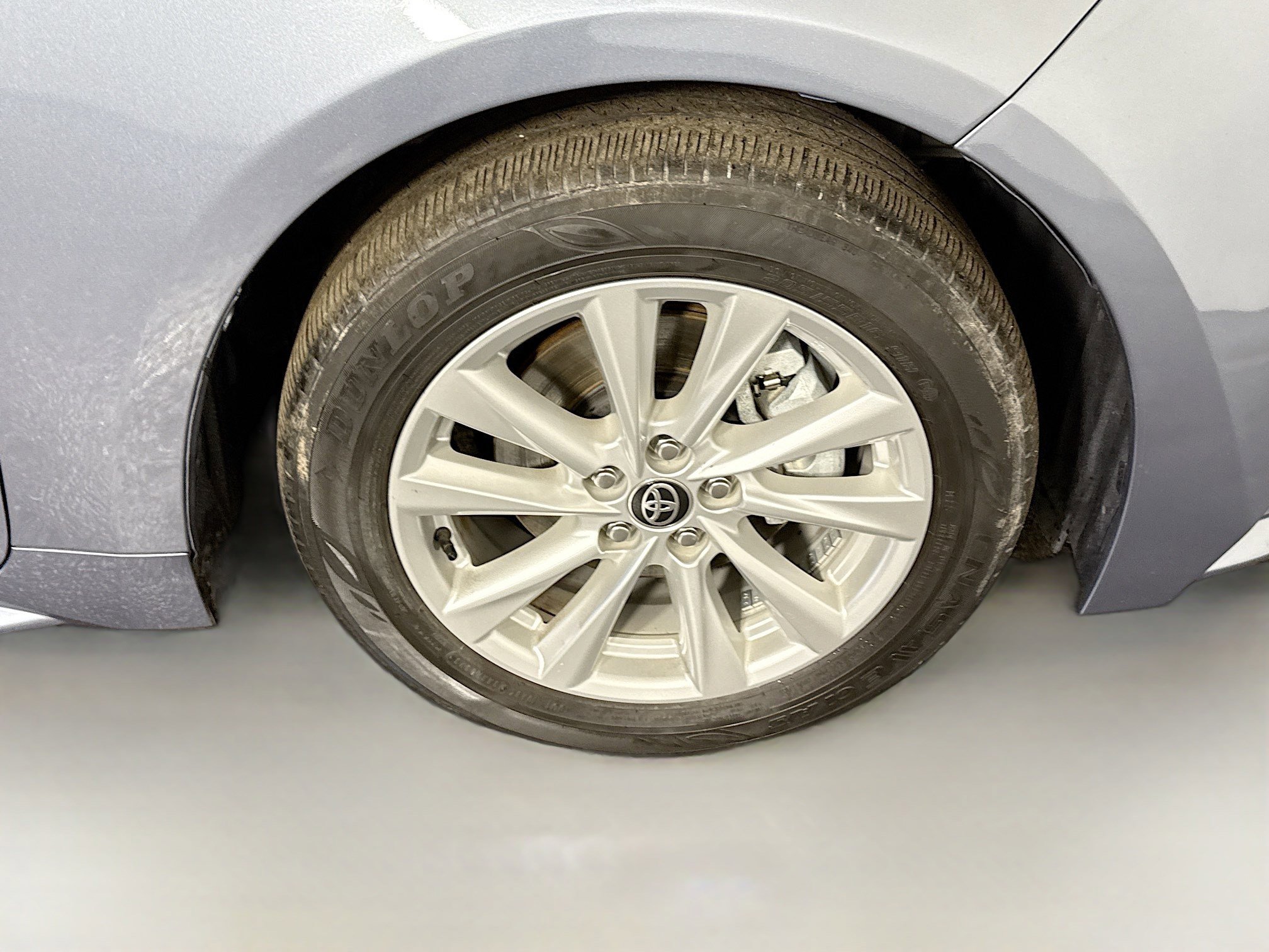 Used 2023 Toyota Corolla LE w/ LE Premium Package image 32