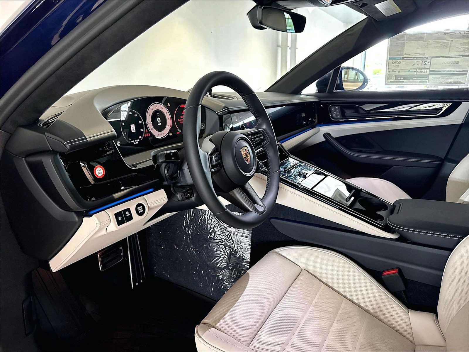 New 2026 Porsche Panamera 4 AWD/4WD image 4