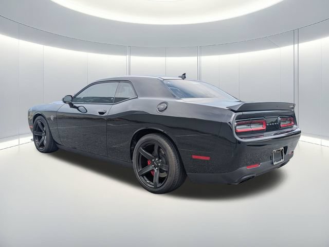 Used 2022 Dodge Challenger SRT Hellcat w/ Plus Package RWD image 4