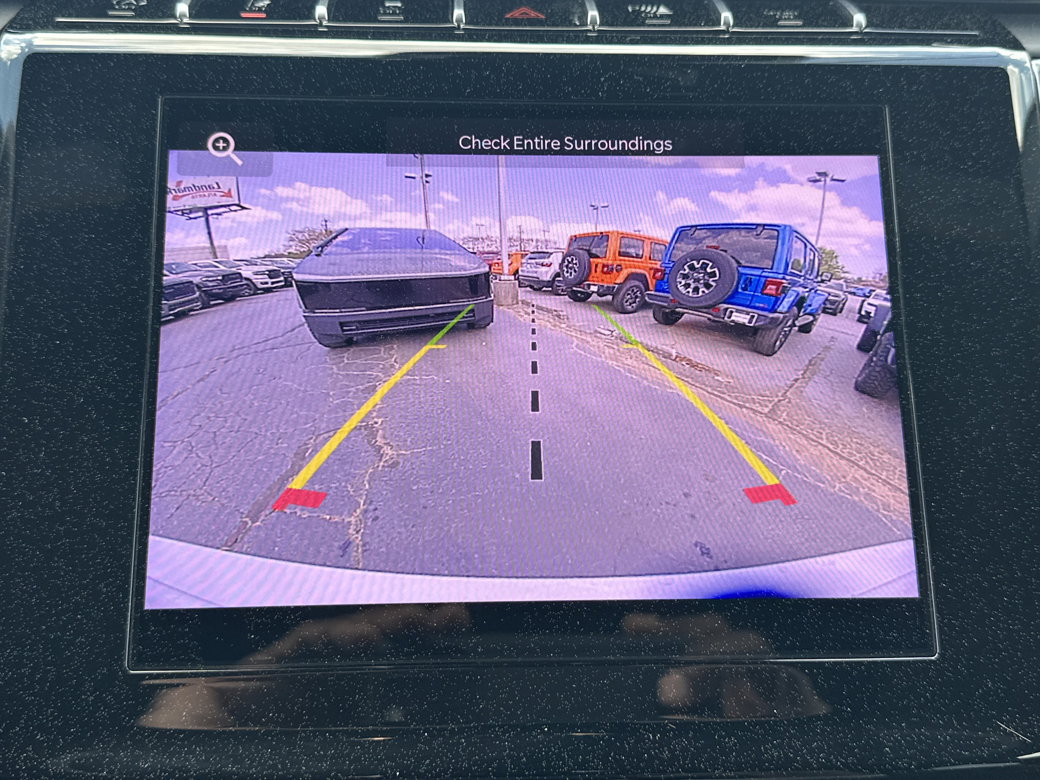 Used 2025 Jeep Grand Cherokee L Laredo image 35