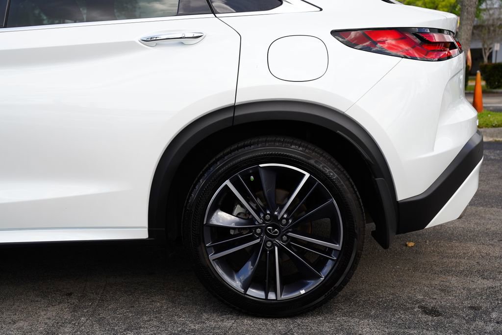 Used 2025 INFINITI QX55 Luxe w/ Cargo Package image 13