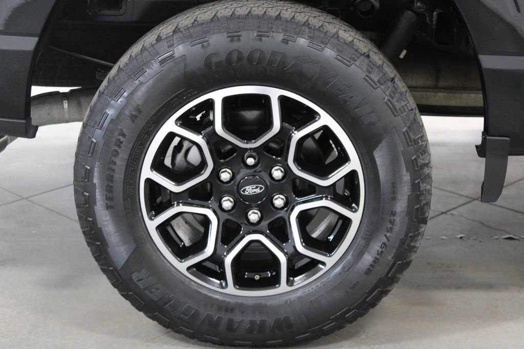 Used 2023 Ford F150 XLT w/ Equipment Group 302A High AWD/4WD image 14
