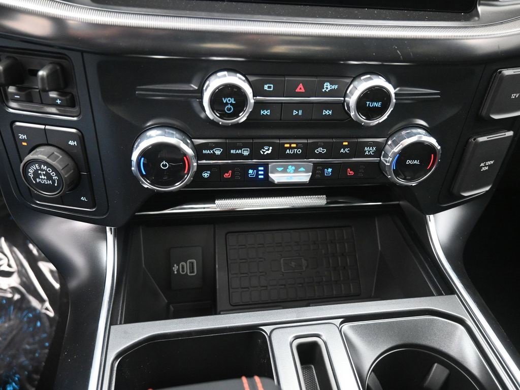 Used 2025 Ford F150 Raptor image 9