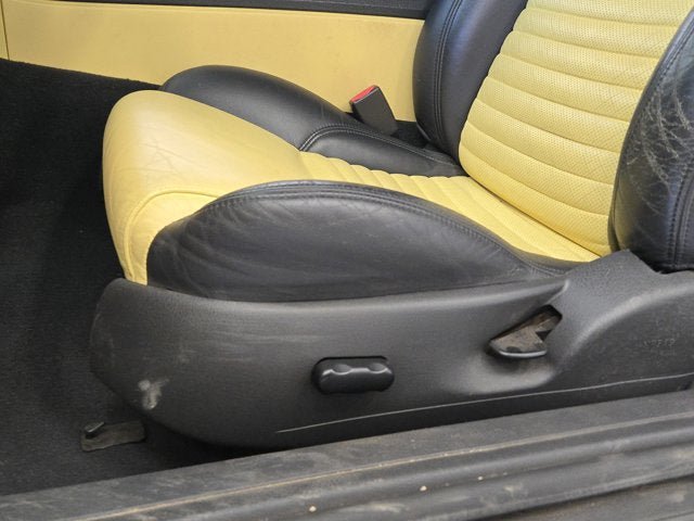 Used 2002 Ford Thunderbird RWD image 17