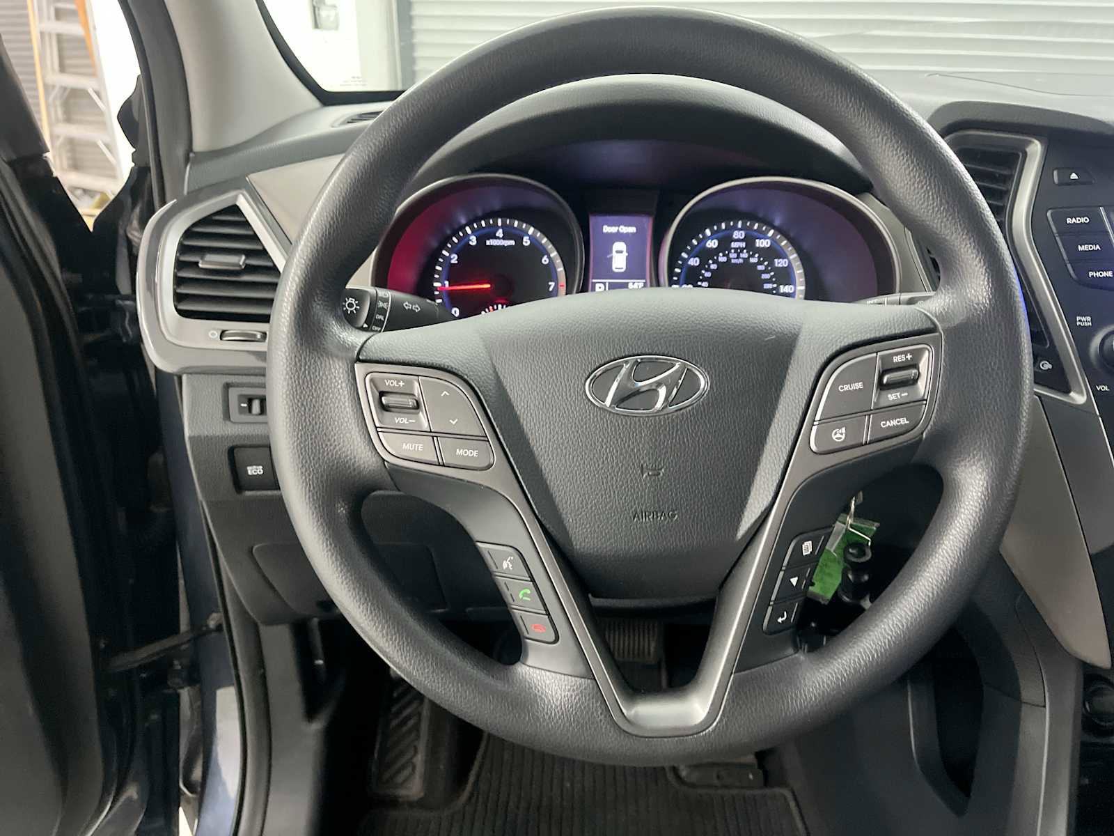 Used 2015 Hyundai Santa Fe Sport image 11