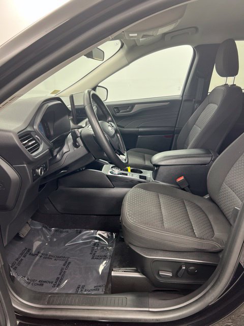 Used 2023 Ford Escape Active w/ Tech Pack #1 AWD/4WD image 15
