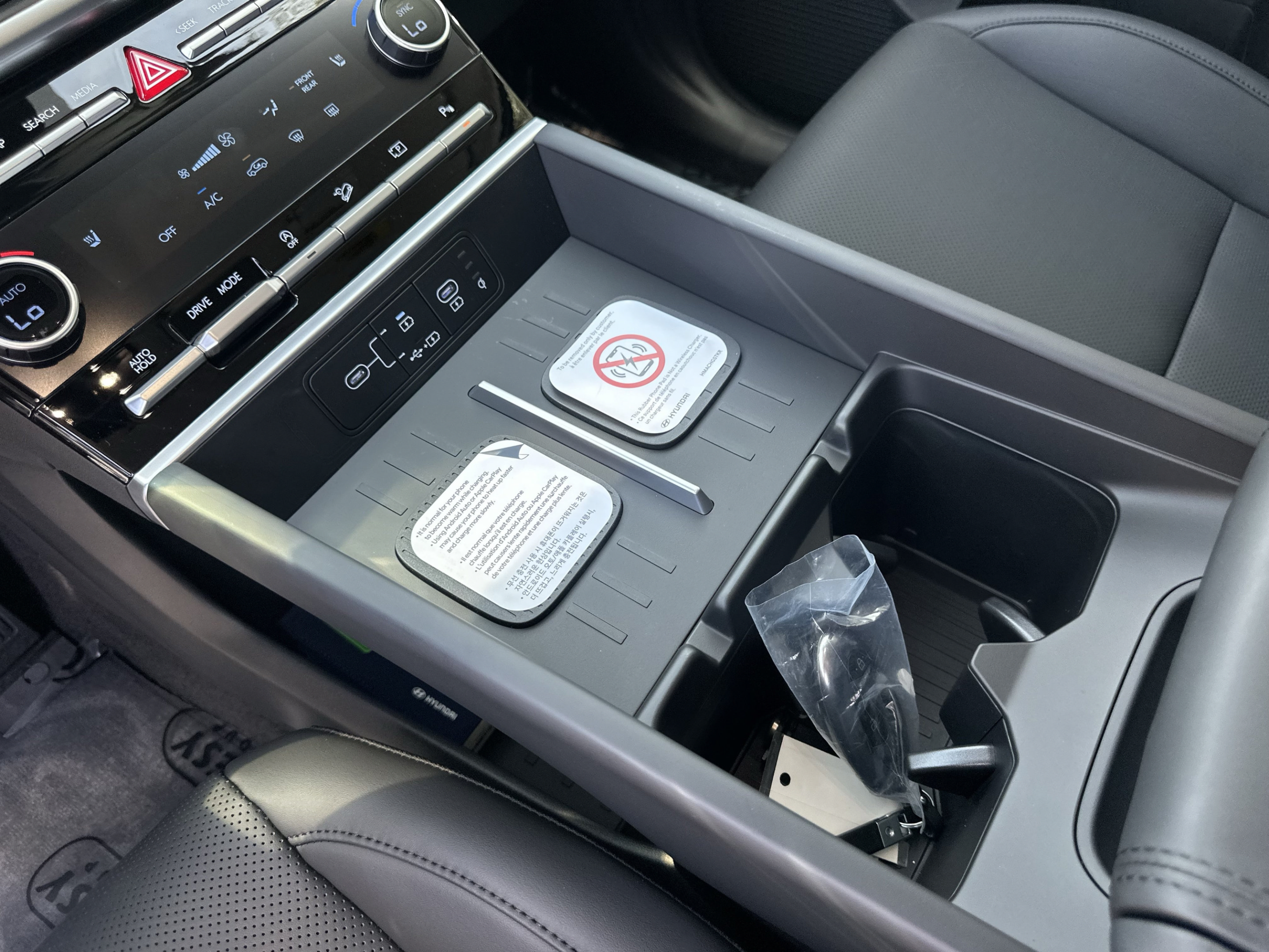 New 2027 Hyundai Santa Fe SEL FWD image 28