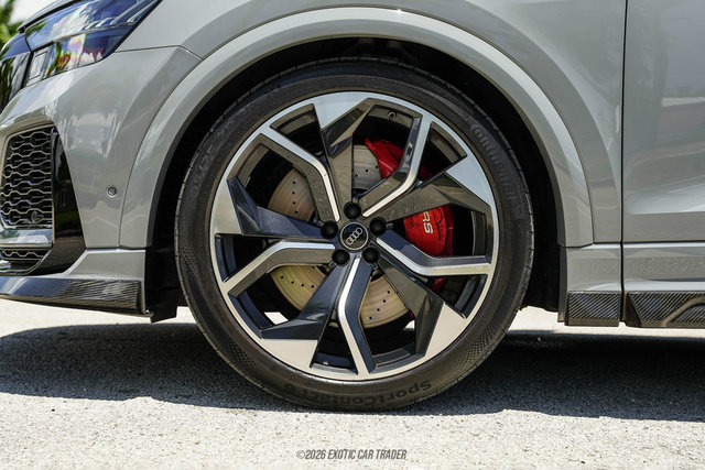Used 2024 Audi RS Q8 AWD/4WD image 63