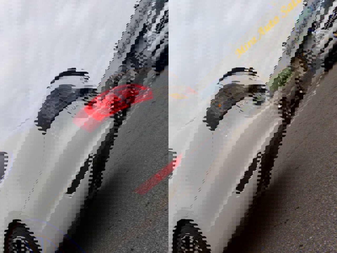 Used 2013 Volkswagen Jetta GLI Autobahn image 9