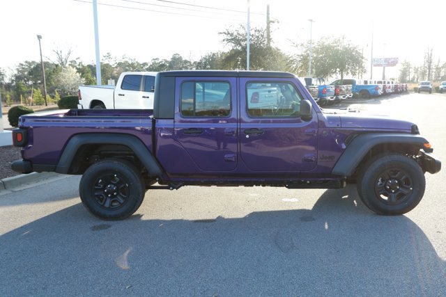 New 2026 Jeep Gladiator Sport image 4