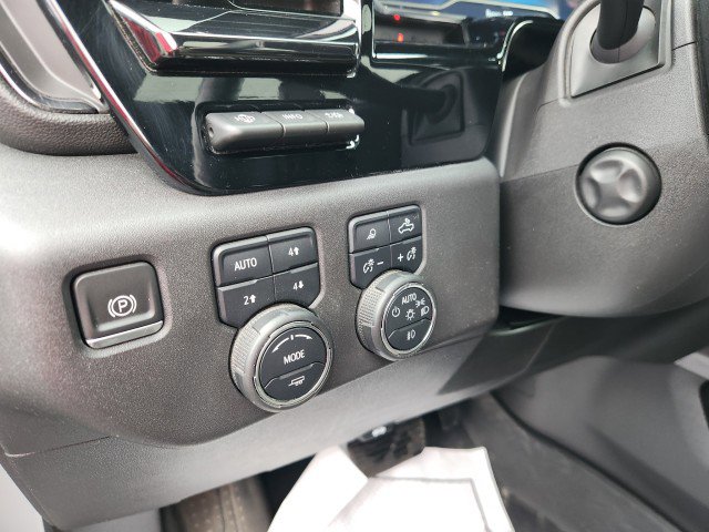 Used 2024 Chevrolet Silverado 1500 ZR2 w/ Technology Package image 43