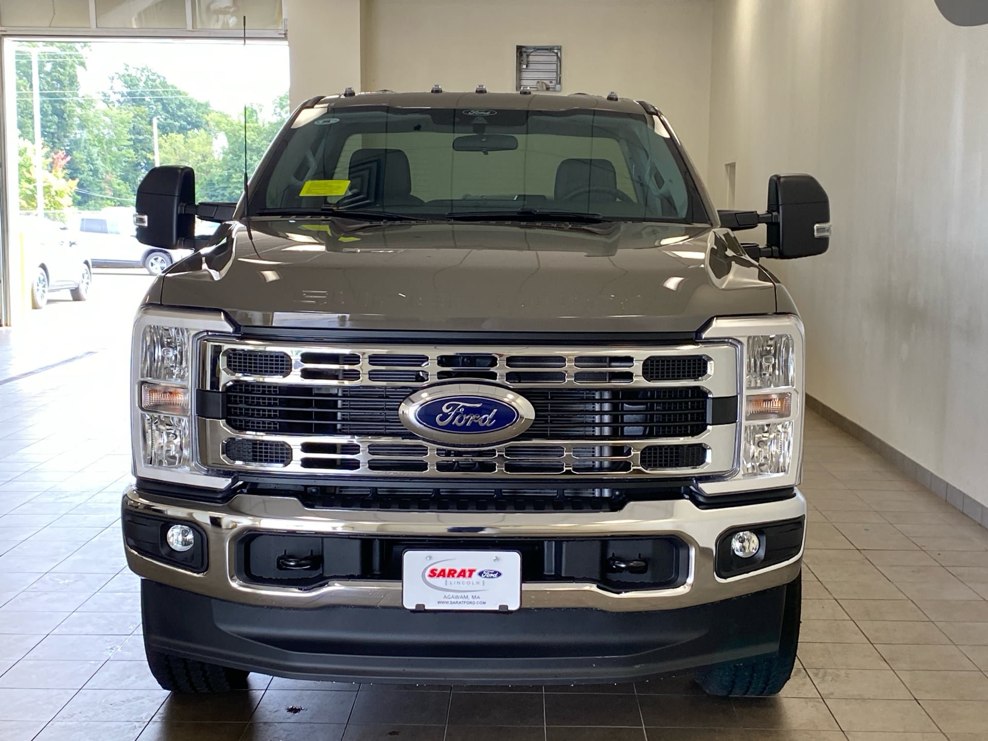New 2026 Ford F250 XLT w/ FX4 Off-Road Package AWD/4WD image 3