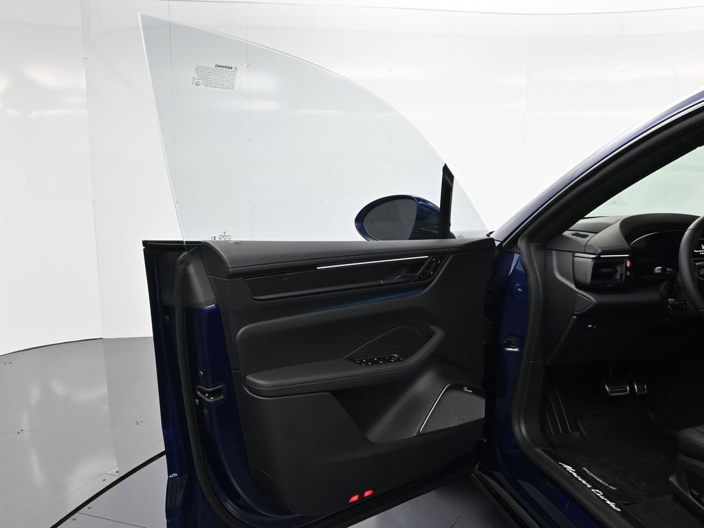 New 2026 Porsche Macan Turbo Electric image 16