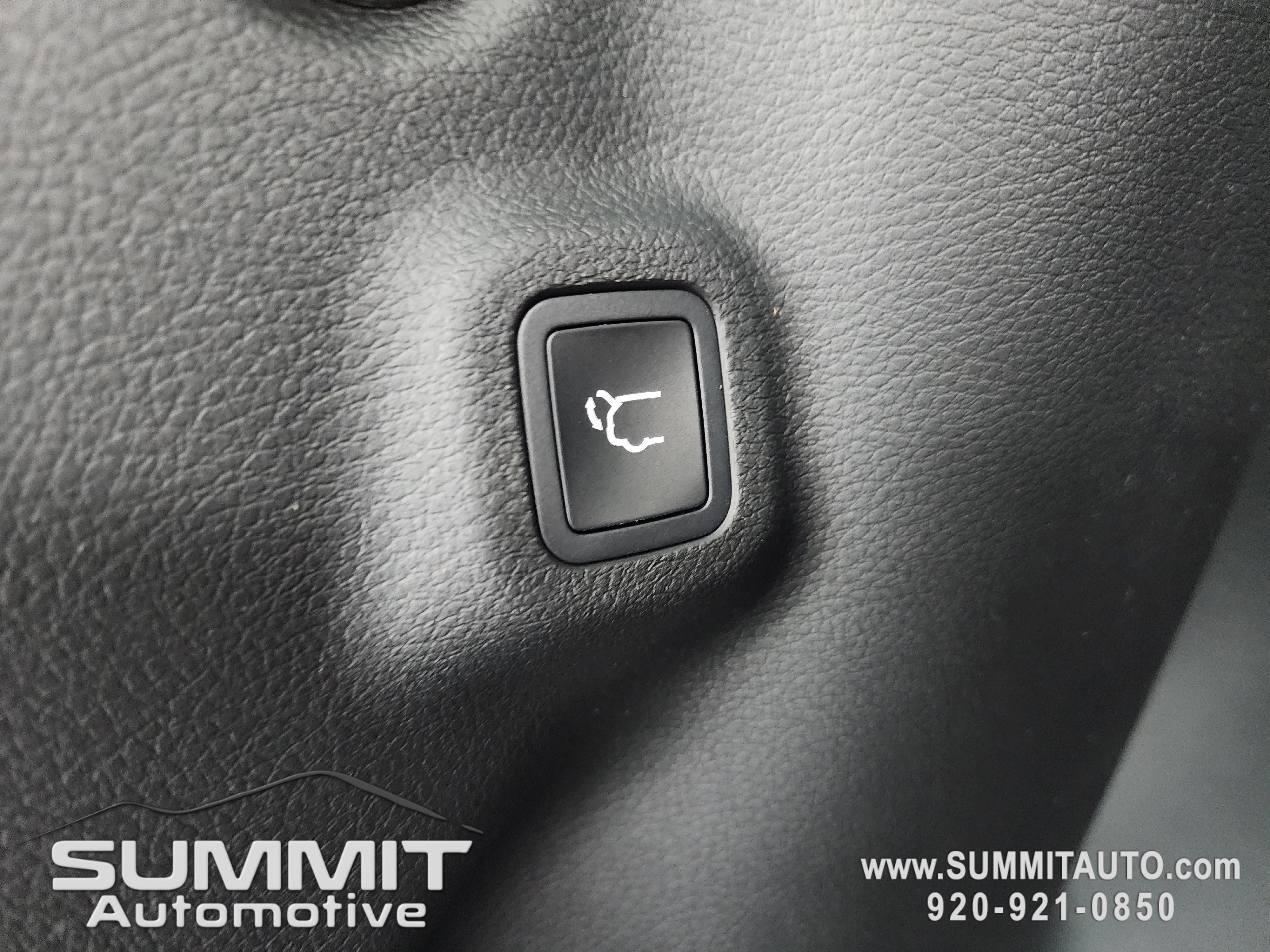 New 2026 Jeep Compass Limited w/ Sun, Sound & Navigation Group image 29