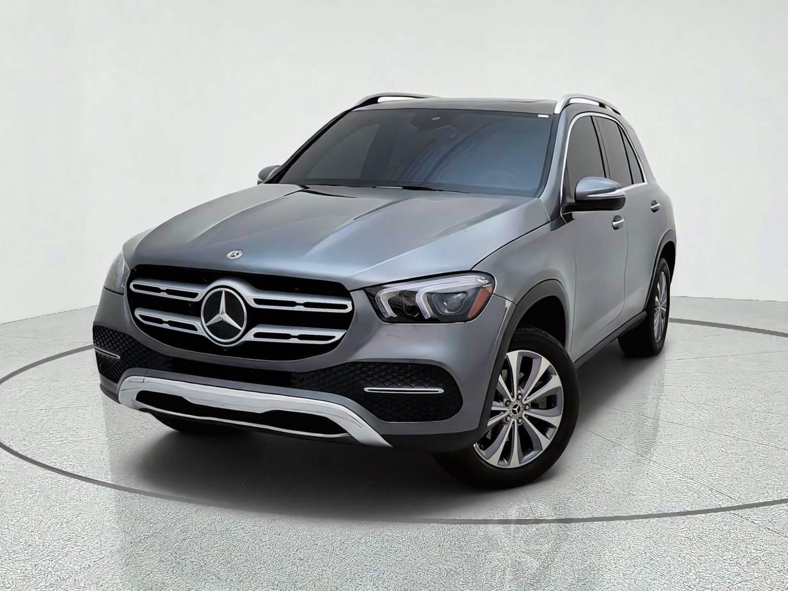 Used 2022 Mercedes-Benz GLE 350 image 2