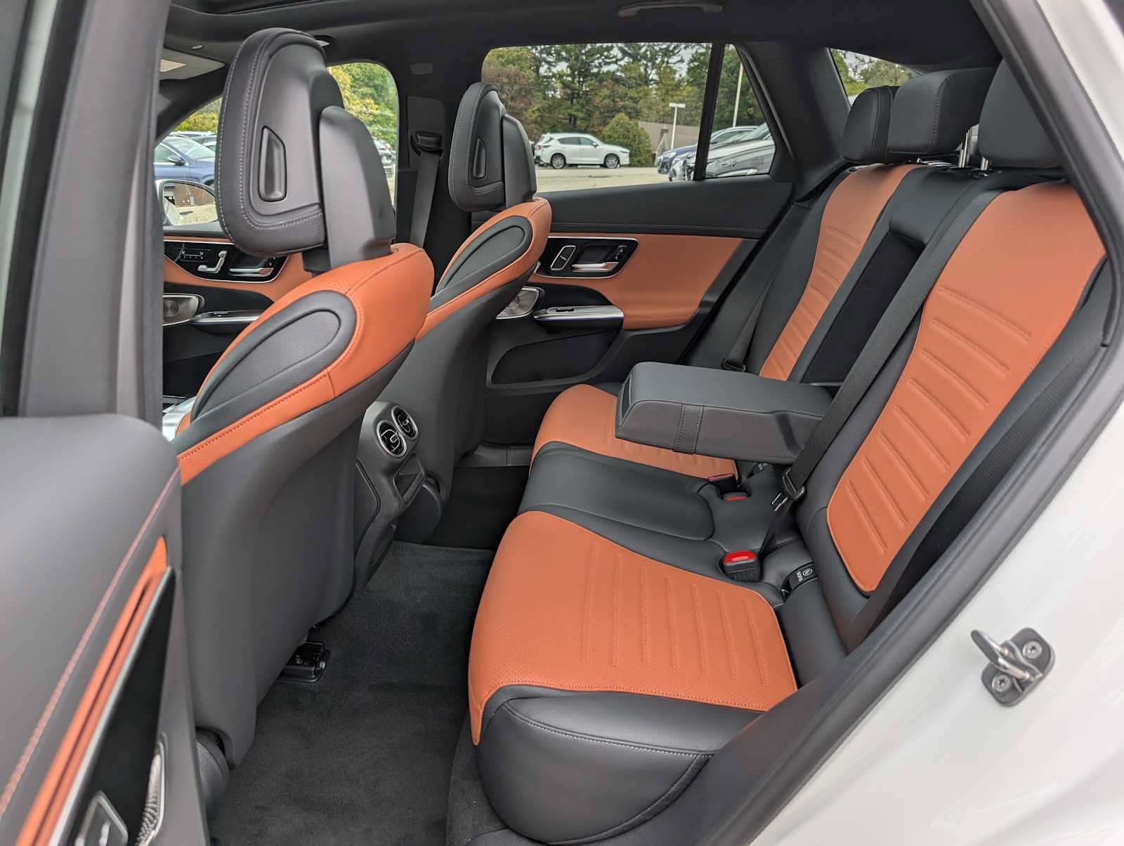 New 2027 Mercedes-Benz GLC 300 4MATIC image 19