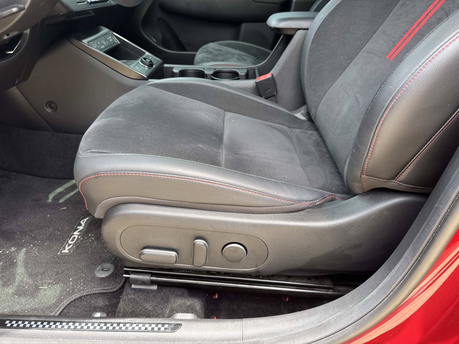 Used 2025 Hyundai Kona N Line S FWD image 16