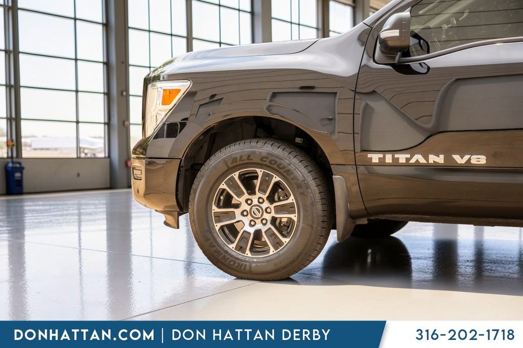 Used 2020 Nissan Titan SV w/ SV Convenience Package AWD/4WD image 41